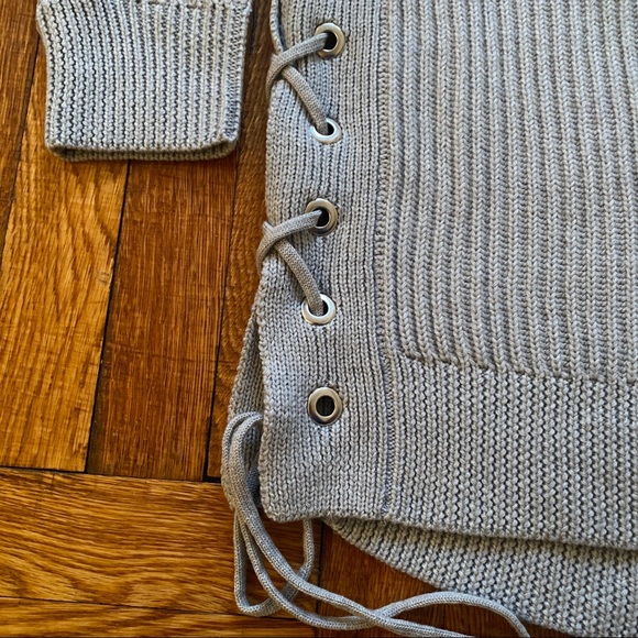 Rag & Bone Jean V-neck Super soft Sweater Size S - Picture 3 of 9